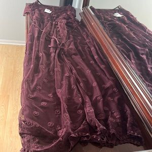 Abercrombie and Fitch NWT Maroon Maxi Dress with Lace Floral Detailing Size S